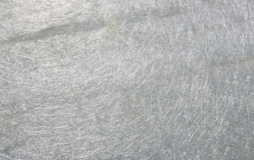 Coswinsawsin laminate fibreglass or shingles?